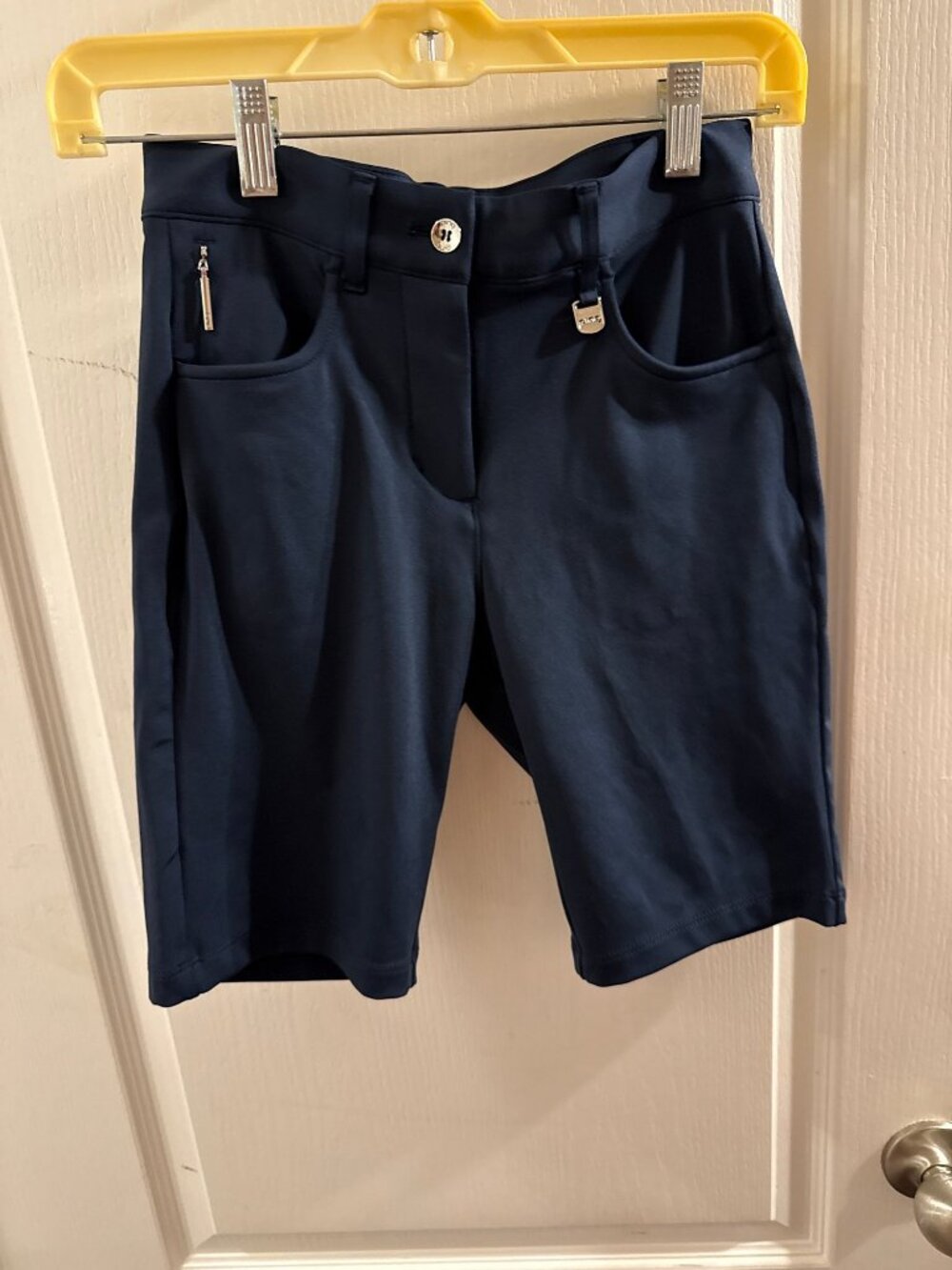 Ping Verity II, NEW with tags, Size 2, Navy Blue Golf Shorts with Zip Pocket Det